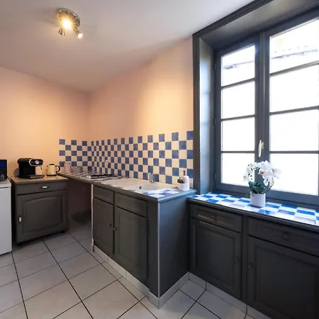Ferienwohnung Les Orchidees Cluny Exterior foto