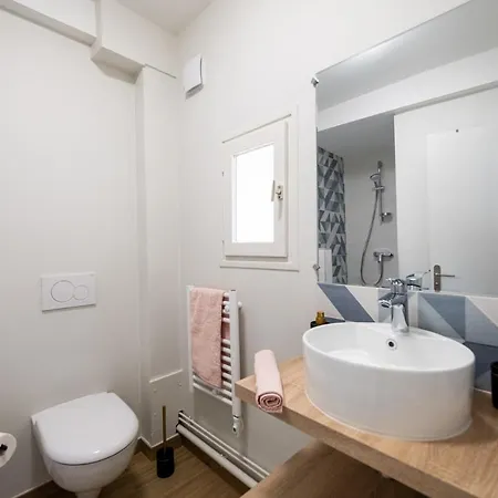 Ferienwohnung Les Orchidees Cluny Exterior foto