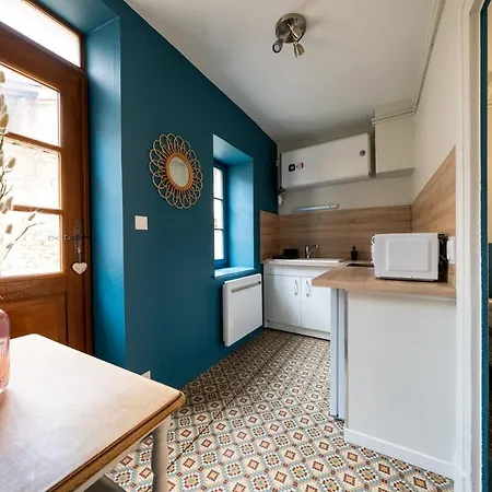 Ferienwohnung Les Orchidees Cluny Exterior foto