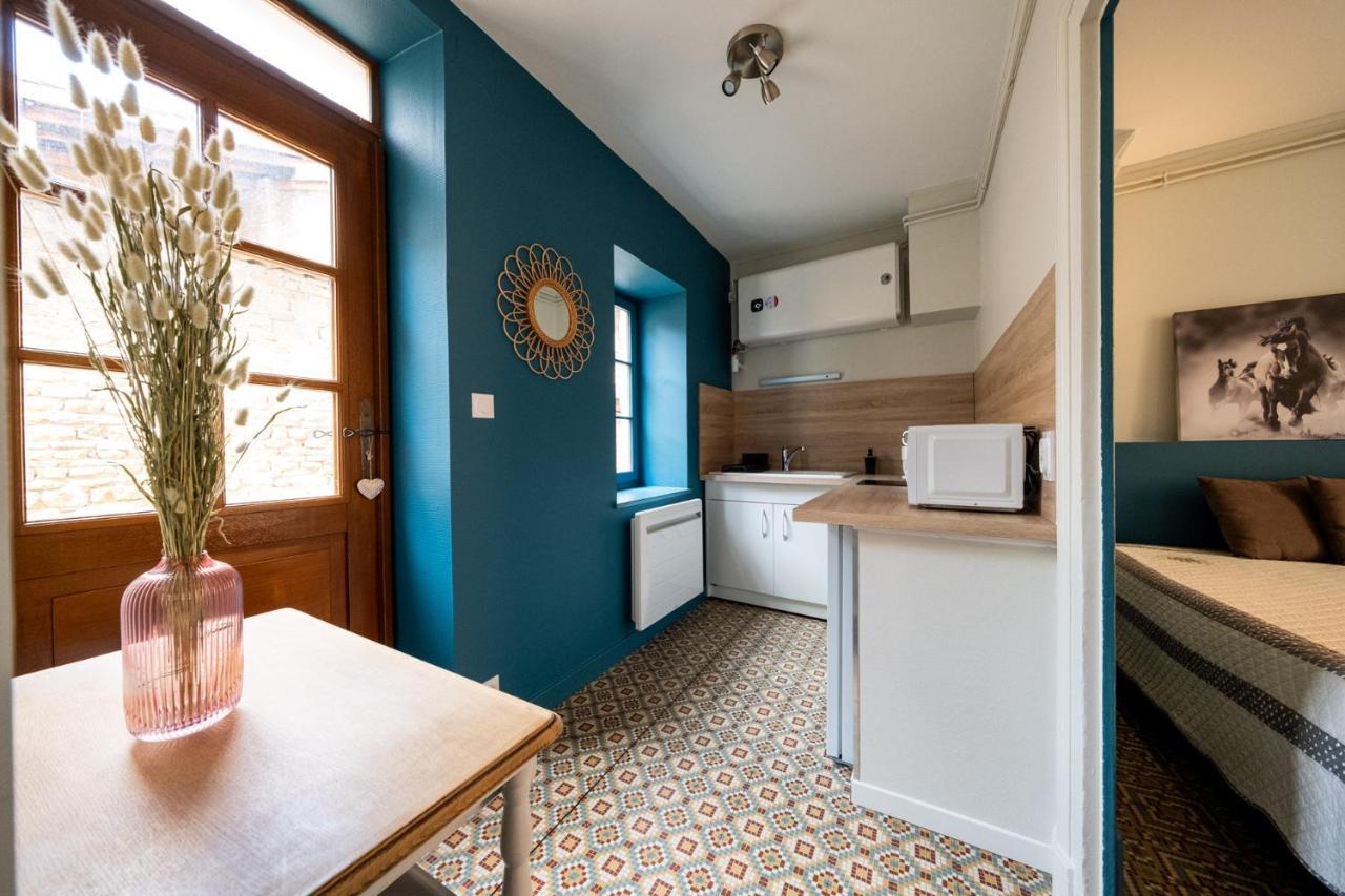 Les Orchidees Apartment Cluny